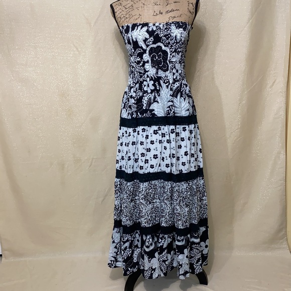 Speed Control Dress - Picture 2 of 9